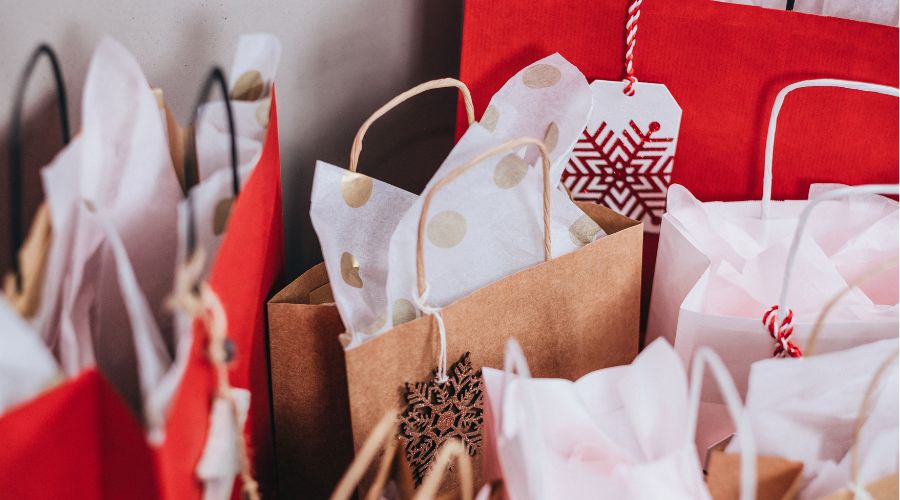 holiday shopping bags holiday shopping bags